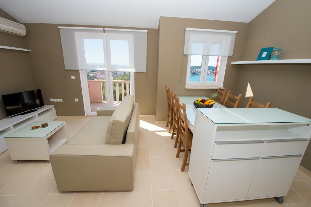 Apartments Gazebo Τρογκίρ Δωμάτιο φωτογραφία