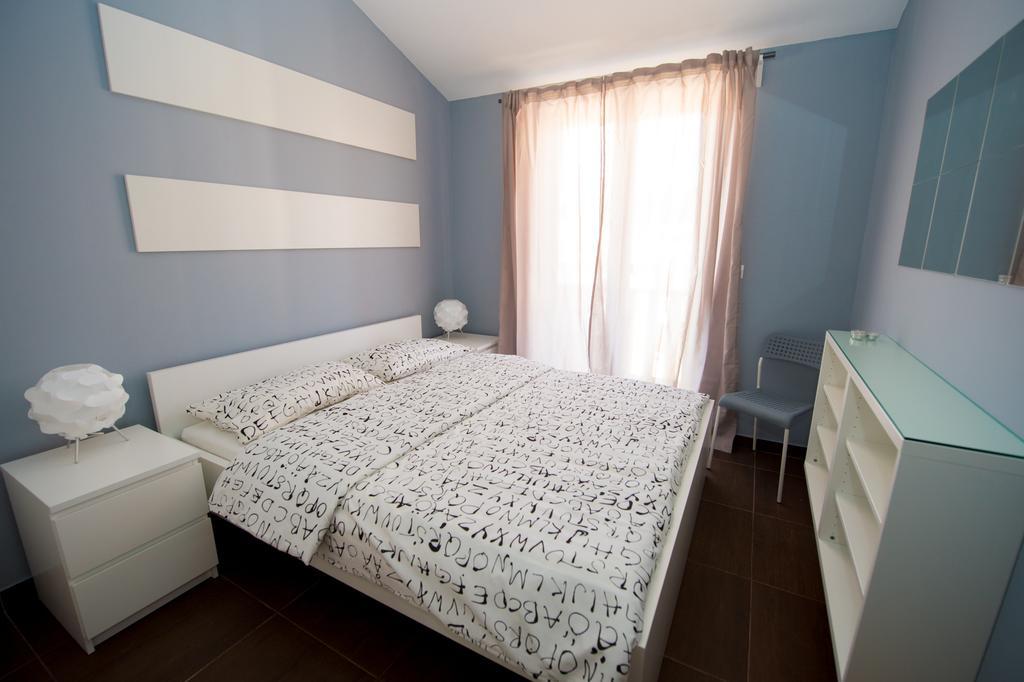 Apartments Gazebo Τρογκίρ Δωμάτιο φωτογραφία